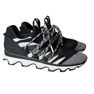 Sorel Kinetic Lace Sneaker Patterned Black White Knit Womens 8